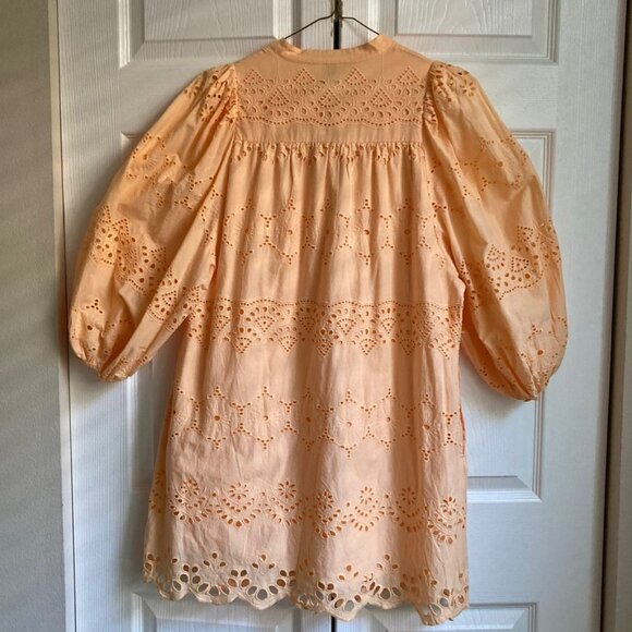 Eyelet short dress - Picture 8 of 13